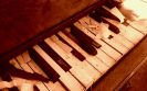 Trend Culprit Old Piano Picture